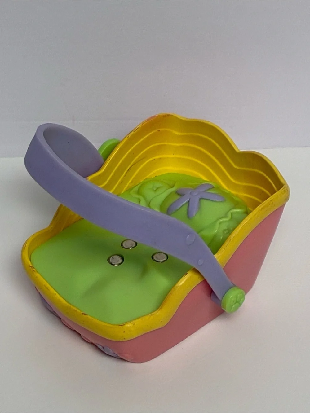 Littlest Pet Shop Magic Motion Magnetic LPS Hasbro Pet Bed Only Pink Purple